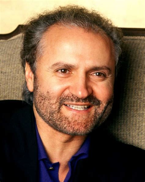 biographie gianni versace|gianni versace personality.